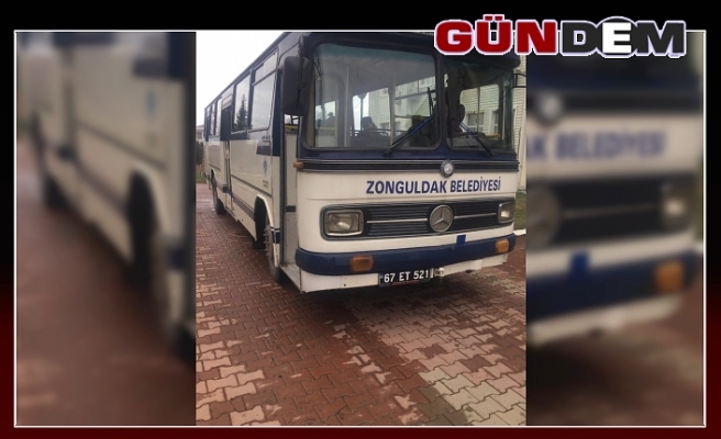 Zonguldakspor antrenmana 1960 model otobüsle gitti