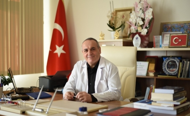 Prof. Dr. Koç, korona virüs salgınında çocuklarda psikolojik süreci anlattı
