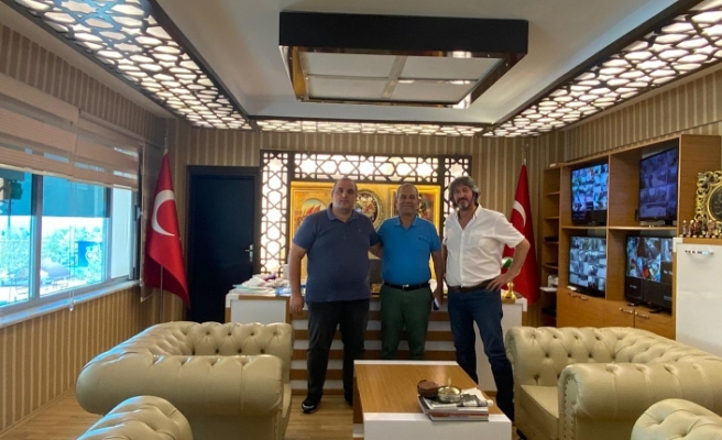 Türkiye Gazeteciler Federasyonu Genel Başkanı Yılmaz Karaca Çebi Grubu Ziyaret Etti