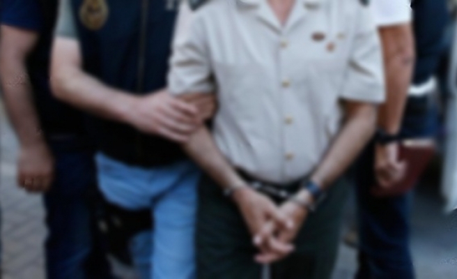Ereğli´de FETÖ/PDY soruşturması kapsamında 6 rütbeli asker gözaltına alındı