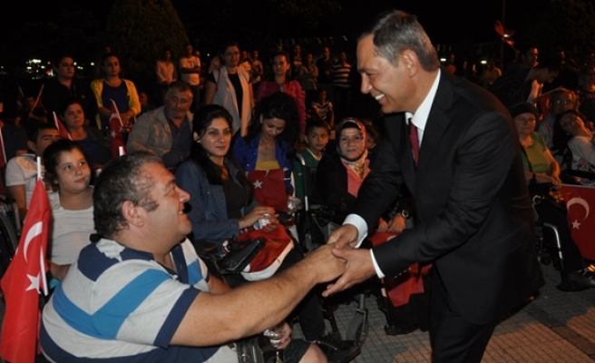 Başkan Uysal Dünya Engeliler Gününü kutladı