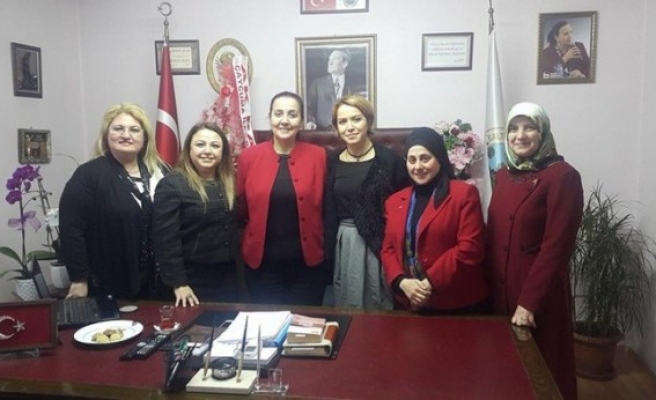 AK Parti Kadın Kollarından ziyaret