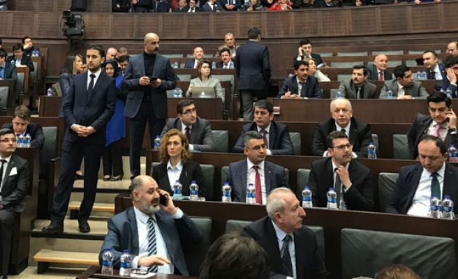 Özbakır'ın da katıldığı toplantıda Başbakan'dan müjde