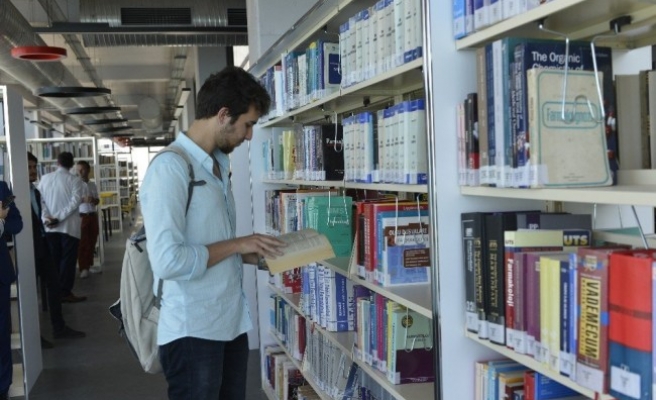 Bülent Ecevit Üniversitesi 7/24 Açık İkinci Kütüphanesi İbn-i Sina Kampüsü'nde Hizmete Girdi
