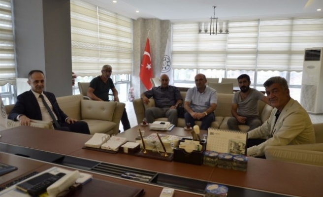 Kapusuz'dan Başkan Yiğit'e ziyaret