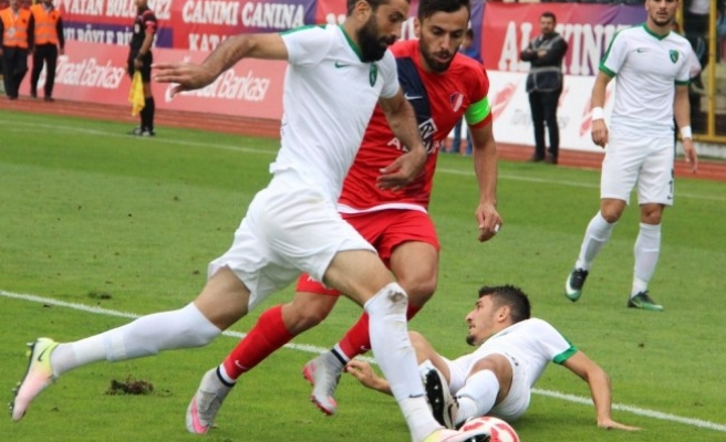 2.Tur Düzcespor-Kocaelispor'u 1-0 mağlup etti.