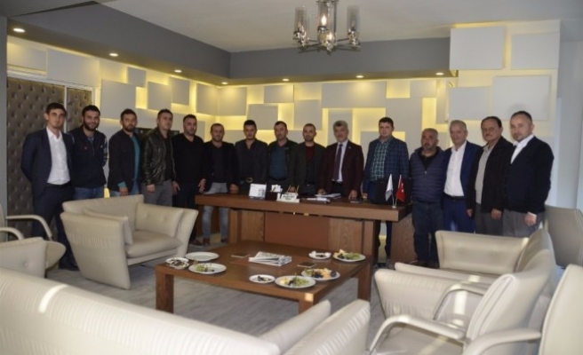AK Parti'den Başkan Yiğit'e ziyaret