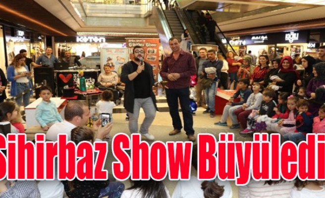 Sihirbaz Serkan'ın yaptığı "Sihirbaz Show" büyüledi.