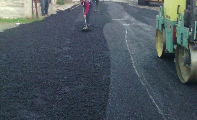 Akçakoca'da Belediyesinden asfalt çalışmaları