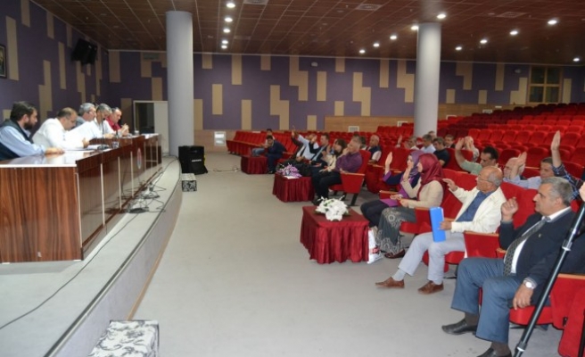 Karabük Belediyesi meclis toplantısı