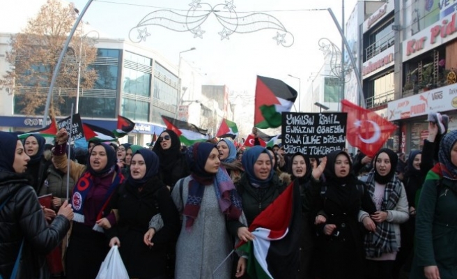 ABD'nin Kudüs kararı Düzce'de protesto edildi