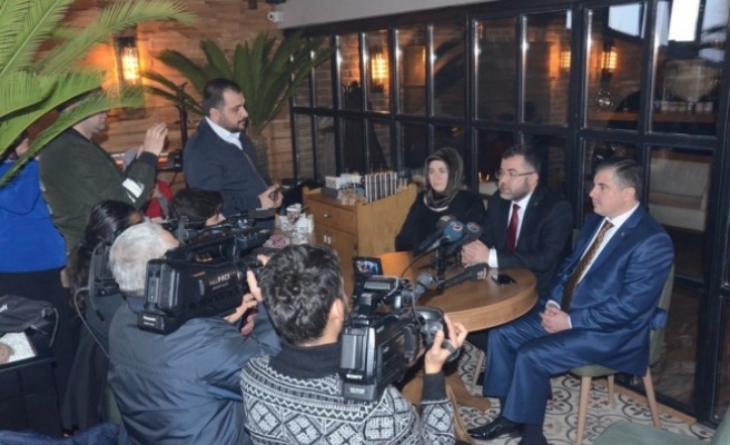 AK Parti il Başkanı Keskin, gazetecilerle sohbet etti...