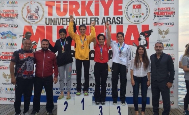 Düzce Üniversitesi Muay Thai'de Türkiye şampiyonu oldu