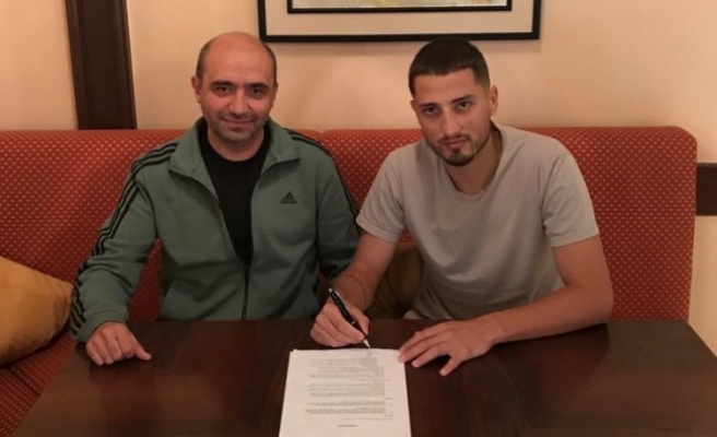 Karabükspor Grozav ile ön sözleşme yaptı