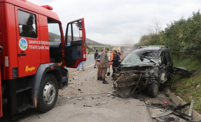 Düzce'de  feci kaza! 1 kişi hayatını kaybetti
