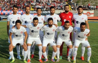 Zonguldakspor 0 - 0 Çorum Bld.Spor (Maç sona erdi)