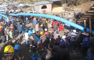Maden ocağında patlama, Yaklaşık 20 işçi mahsur