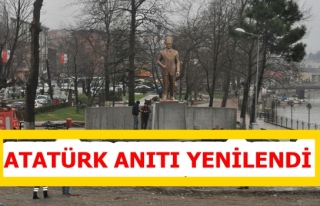 Atatürk anıtı yenilendi