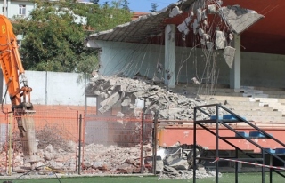 Zonguldak Kömürspor´un stadı yıkılmaya...