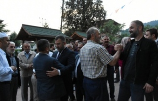 AK Parti İl Başkanı Keskin, köyünde iftar açtı