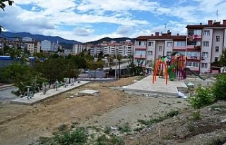 Karabük Belediyesi’nden Karabük’e yeni park...