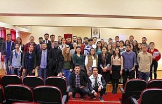 Düzce Üniversitesi Akçakoca yerleşkesi öğrencileriyle...