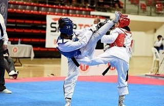 Taekwondo milli takımına 2 sporcu!..