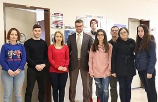 Romanyalı öğrenciler KBÜ’de