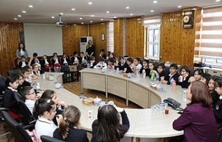 Başkan Köse, öğrencilerin sorularını cevapladı