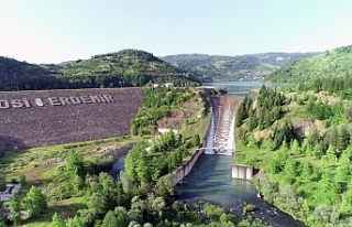 Kızılcapınar Barajı’nda su seviyesi yüzde 100’e...