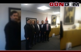 Galatasaraylı taraftarlar Başkan Cengiz’le görüştü...