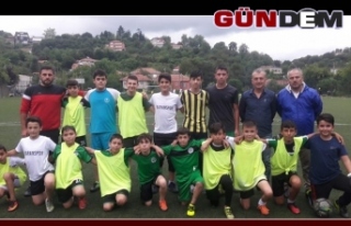 Futbolculardan Mehmetçiğe destek