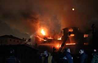 Takviye ekiplerin müdahalesiyle dev yangın söndürüldü...