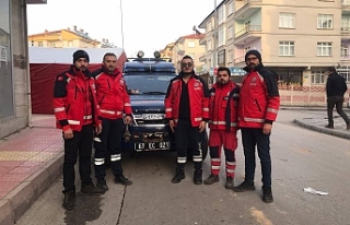 Zonguldak'tan 15 kişilik sağlık ekibi Elazığ'a...