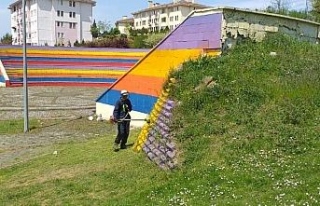 Düzce Belediyesi çim biçme çalışmaları başlatıldı