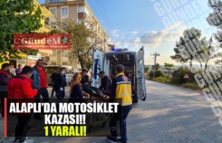 ALAPLI'DA MOTOSİKLET ARABA İLE ÇARPIŞTI!!...