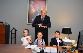 Erdemir Genel Müdürü Orhan Çocuklarımız bizim...