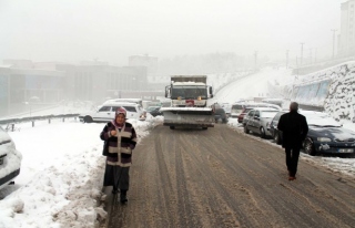 Kdz. Ereğli Belediyesi kar temizliği yaptı