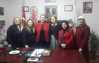AK Parti Kadın Kollarından ziyaret