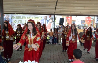Kozlu Belediyesi'nden Anneler Günü Etkinliği
