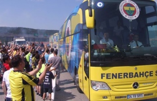 Topuk Yaylası'na giden Fenerbahçe'yi Taraftarlar...