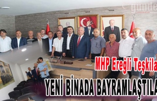 MHP Ereğli Teşkilatı Yeni Binada Bayramlaştılar...