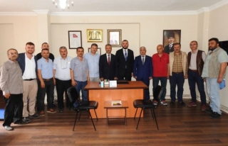 Milletvekili aday adayı Şengüloğlu ziyaretlerini...