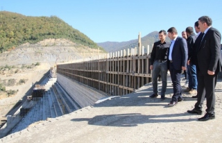 Tunç, baraj inşaatında incelemede bulundu